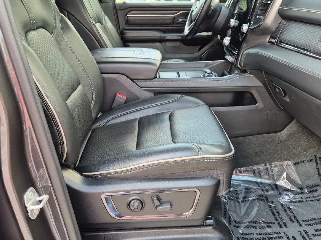 Used 2023 RAM 1500 Limited w/ Body Color Bumper Group AWD/4WD image 36