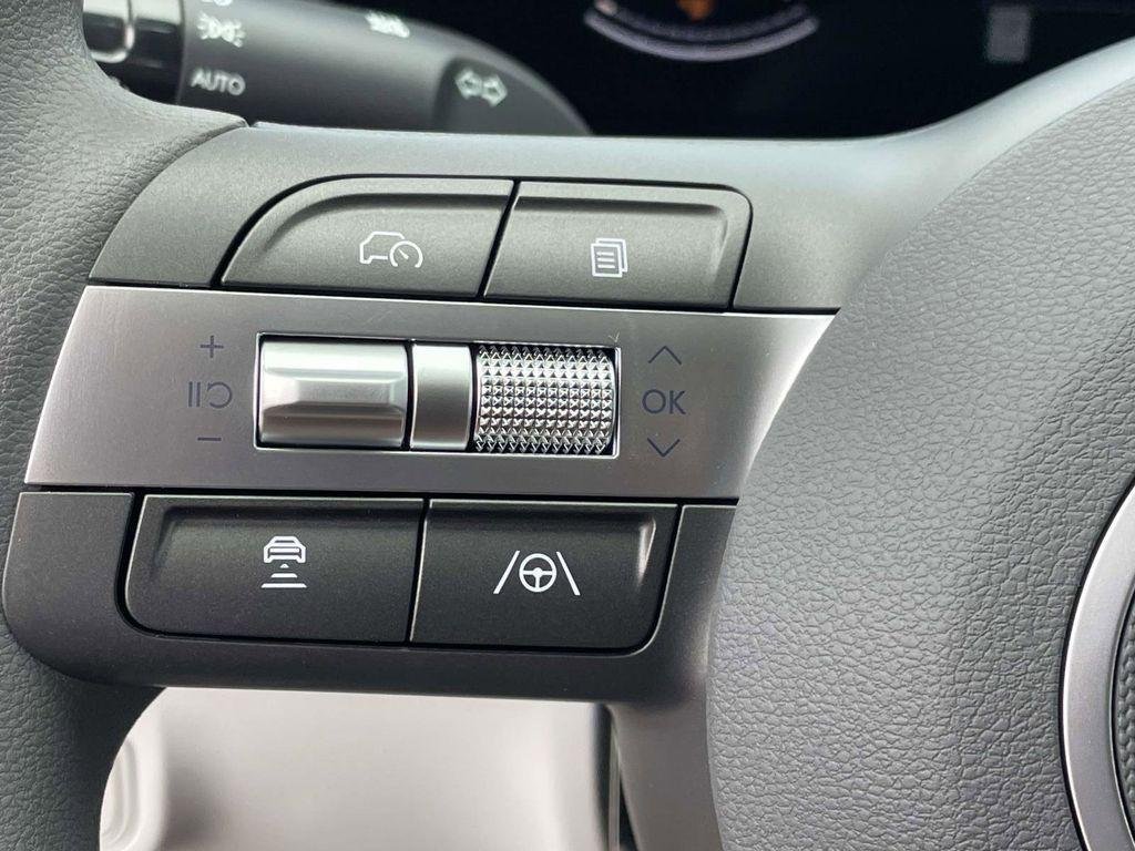 New 2026 Hyundai Kona SE FWD image 48
