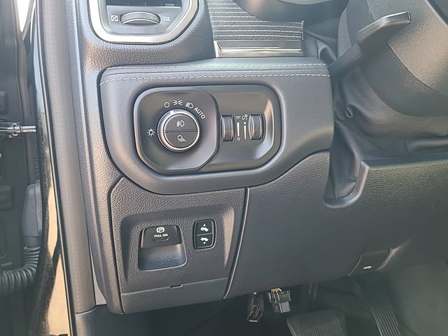 Used 2020 RAM 1500 Limited AWD/4WD image 15