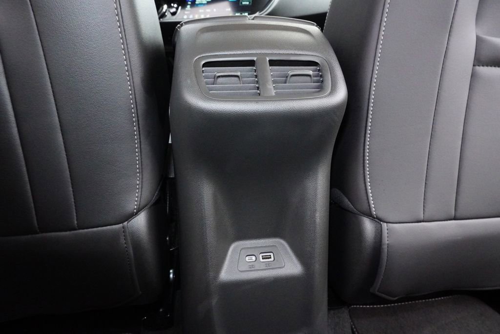 Used 2023 Buick Envision Preferred AWD/4WD image 26