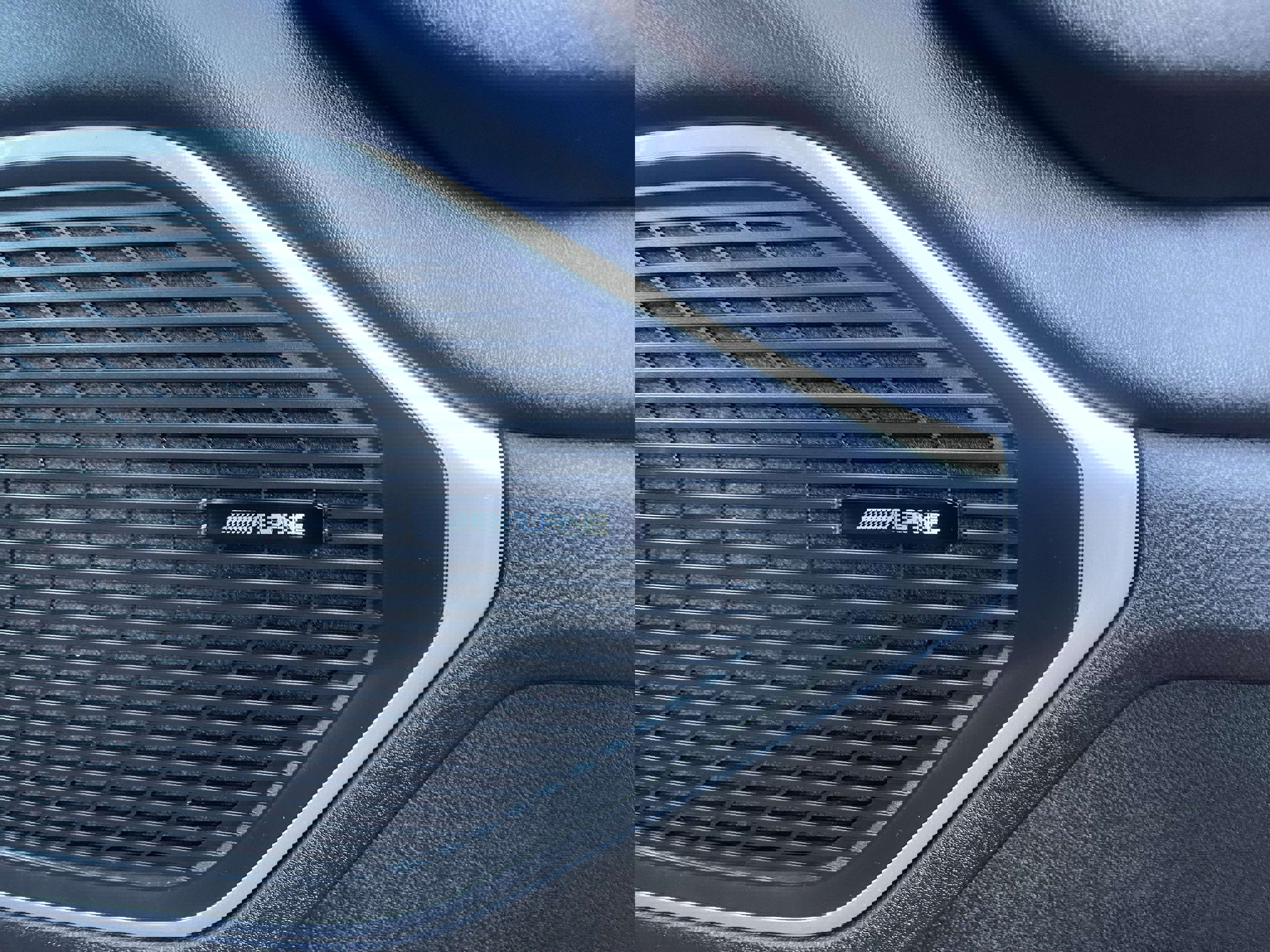 New 2026 Jeep Grand Wagoneer L 4WD w/ HD Trailer Tow Package image 38