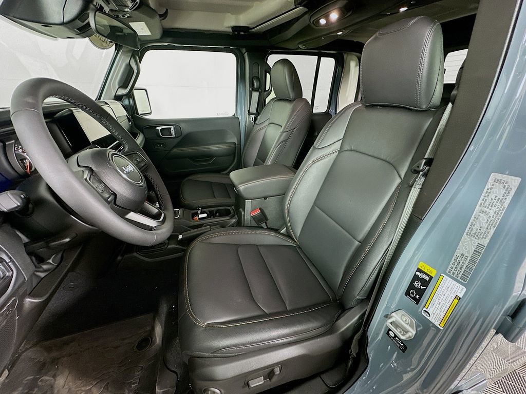 New 2026 Jeep Gladiator Sport AWD/4WD image 27