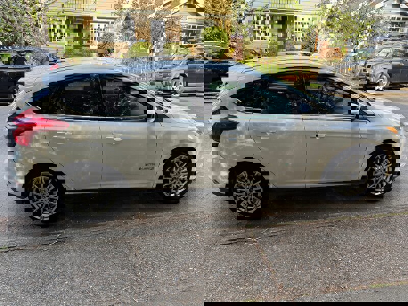 Used 2013 Ford Focus Electric Hatchback image 6