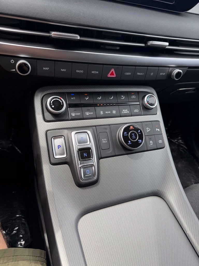 Used 2023 Hyundai Palisade SE AWD/4WD image 21