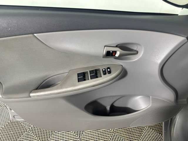 Used 2010 Toyota Corolla FWD image 13