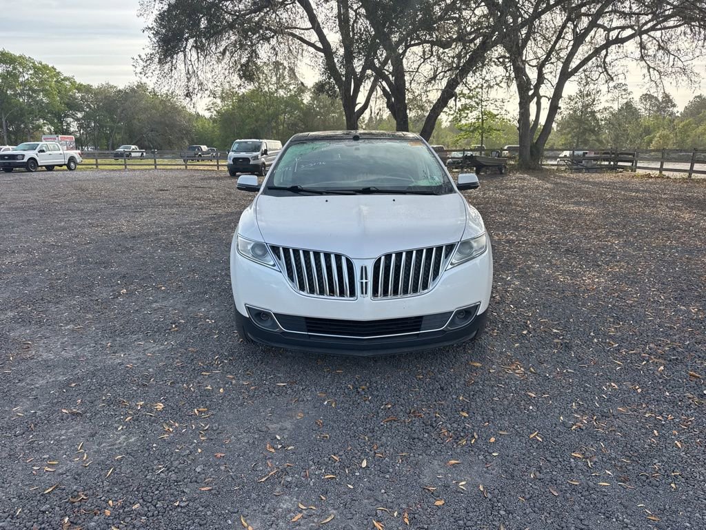 Used 2015 Lincoln MKX FWD w/ Equipment Group 102A image 8