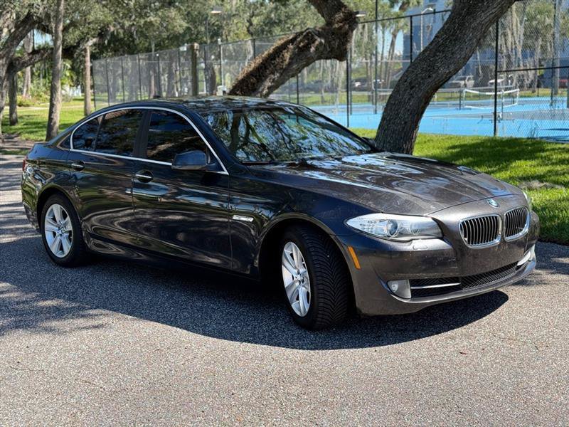 Used 2011 BMW 528i Sedan RWD image 7