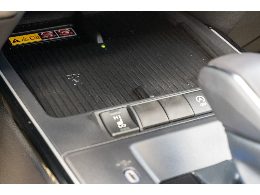 Certified 2026 Toyota Corolla Cross XLE w/ Convenience Package image 27