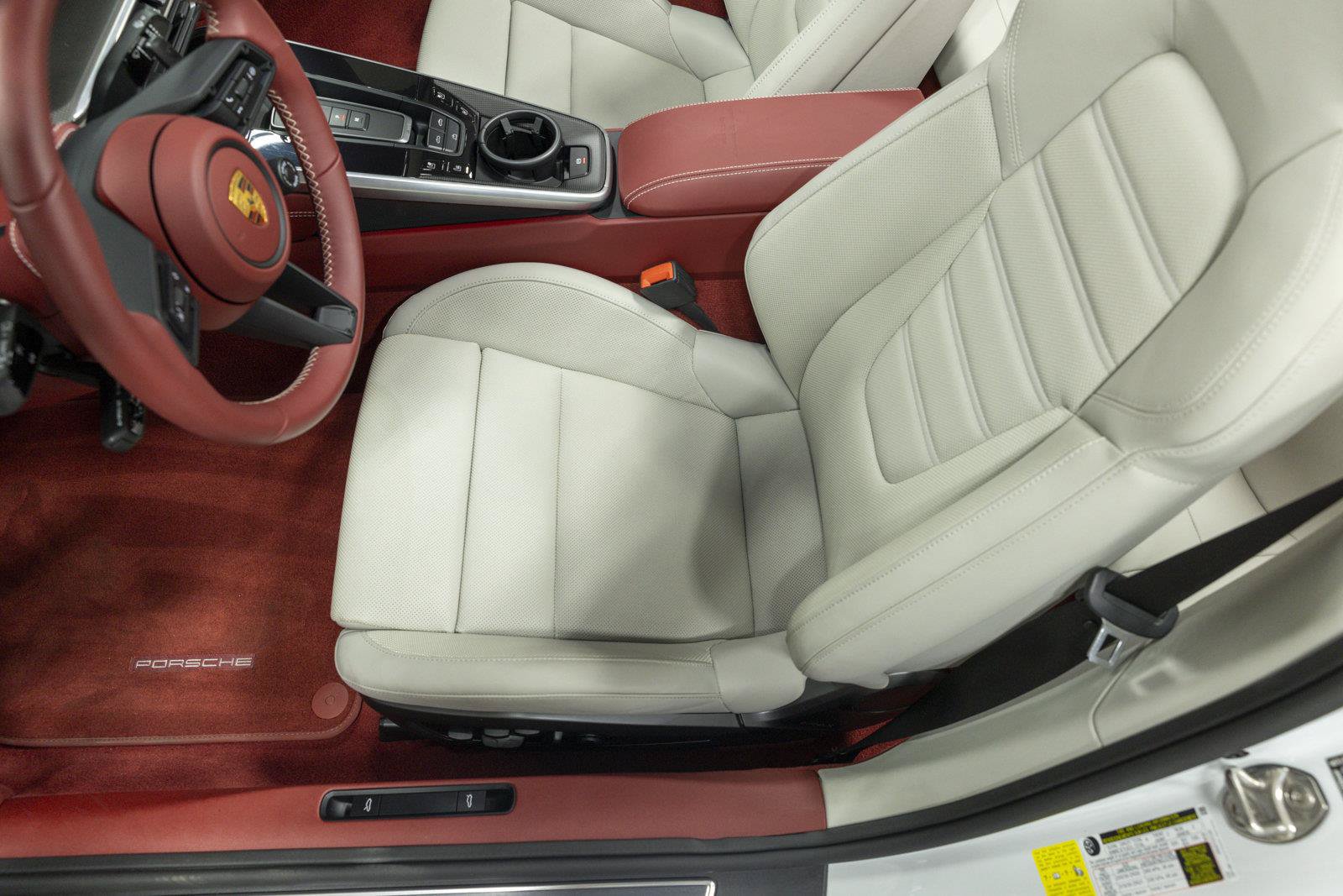 Used 2022 Porsche 911 Turbo S AWD/4WD image 70