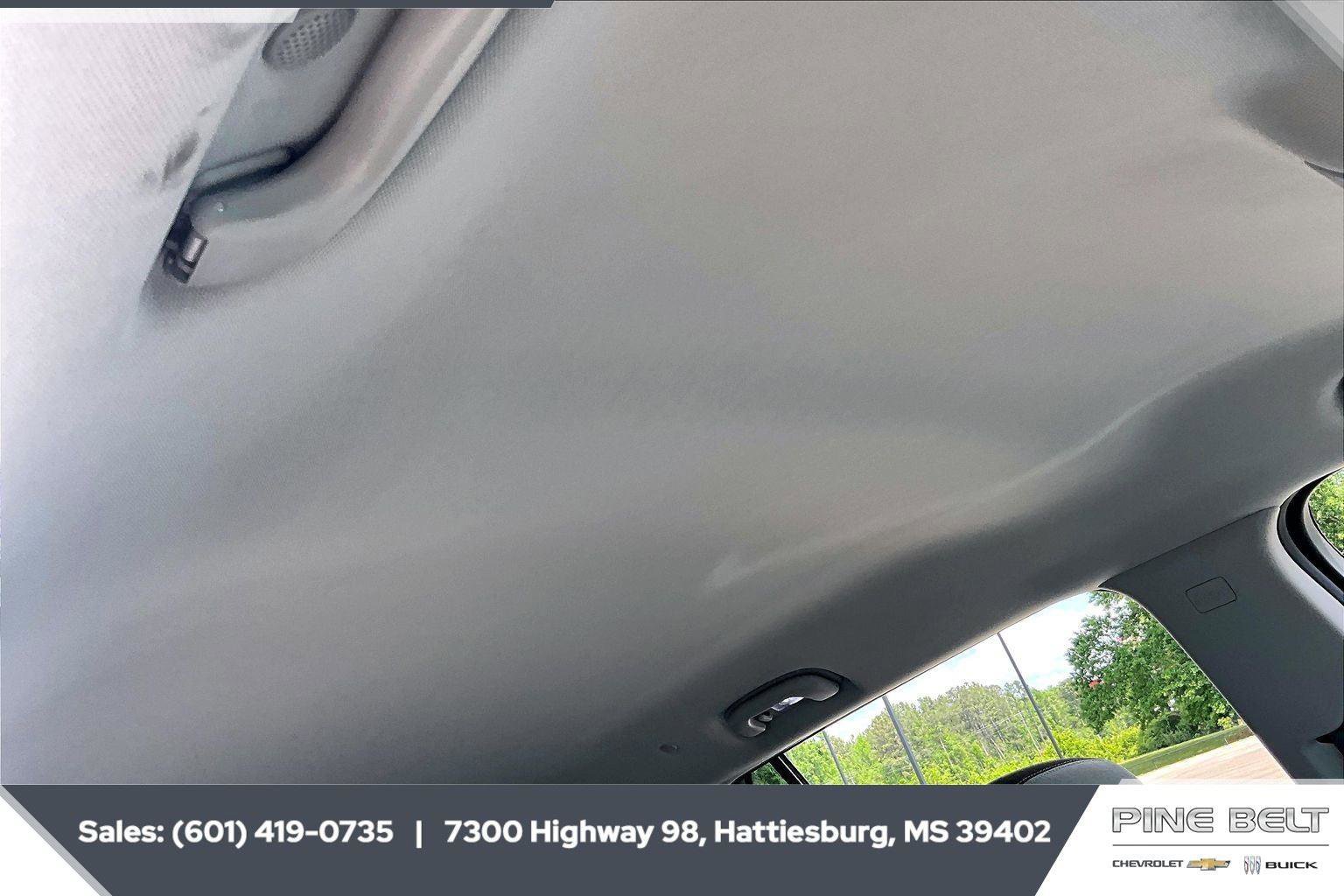 Used 2020 GMC Terrain SLE image 16