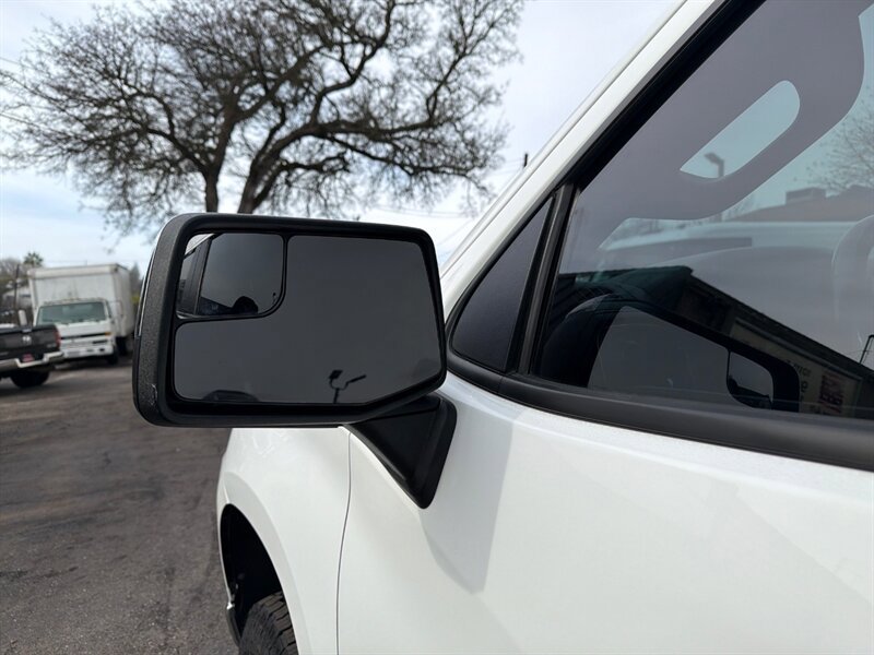 Used 2022 Chevrolet Silverado 1500 LT w/ Z71 Off-Road Package image 30