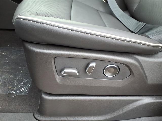 New 2026 Cadillac Escalade Luxury w/ Touring Package image 13