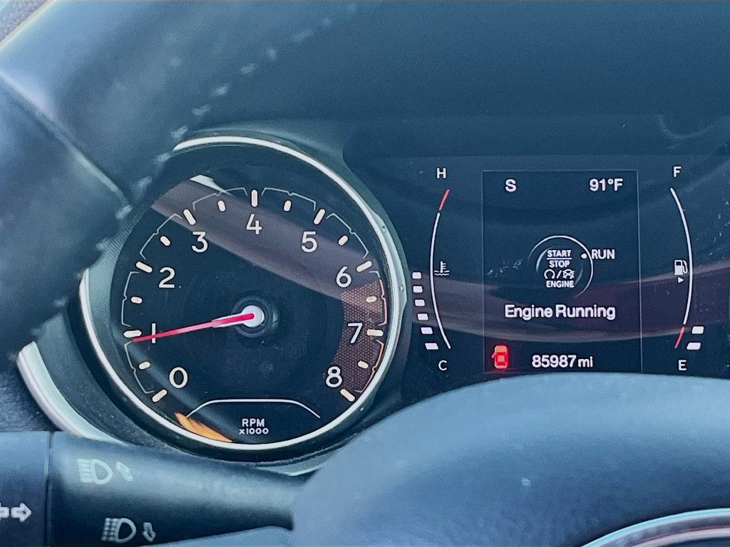 Used 2018 Jeep Compass Sport w/ Cold Weather Group AWD/4WD image 17