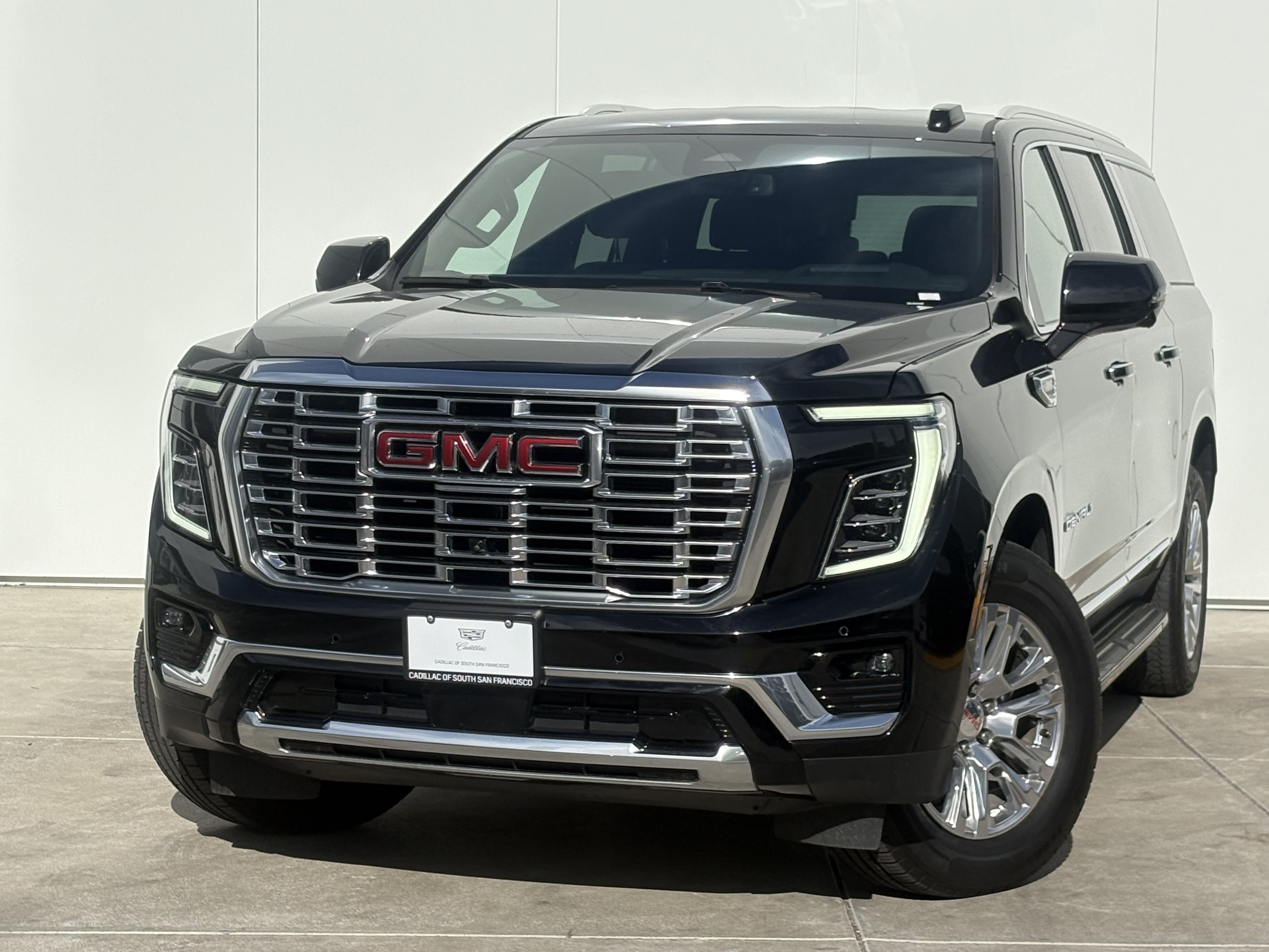 Used 2025 GMC Yukon XL Denali
