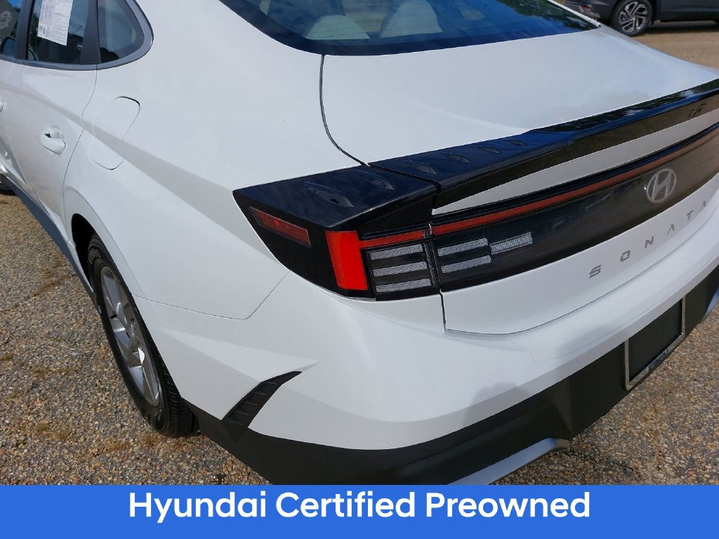 Used 2026 Hyundai Sonata SE FWD image 28