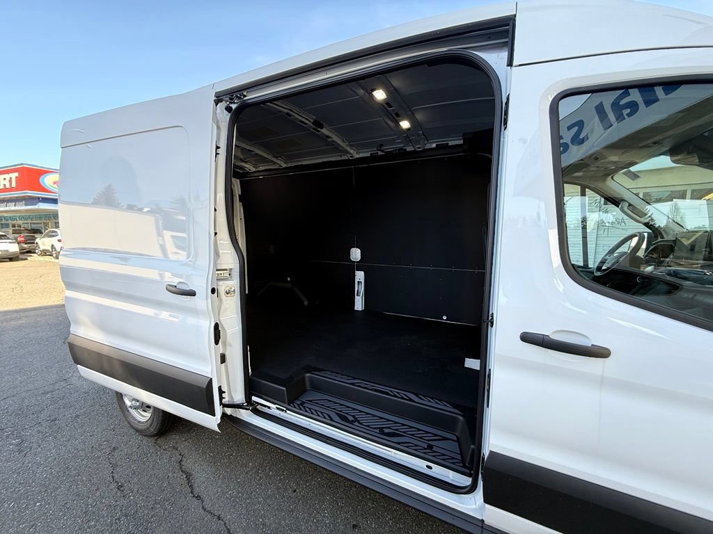 New 2026 Ford Transit 250 148 Medium Roof Extended AWD w/ Load Area Protection Package image 19