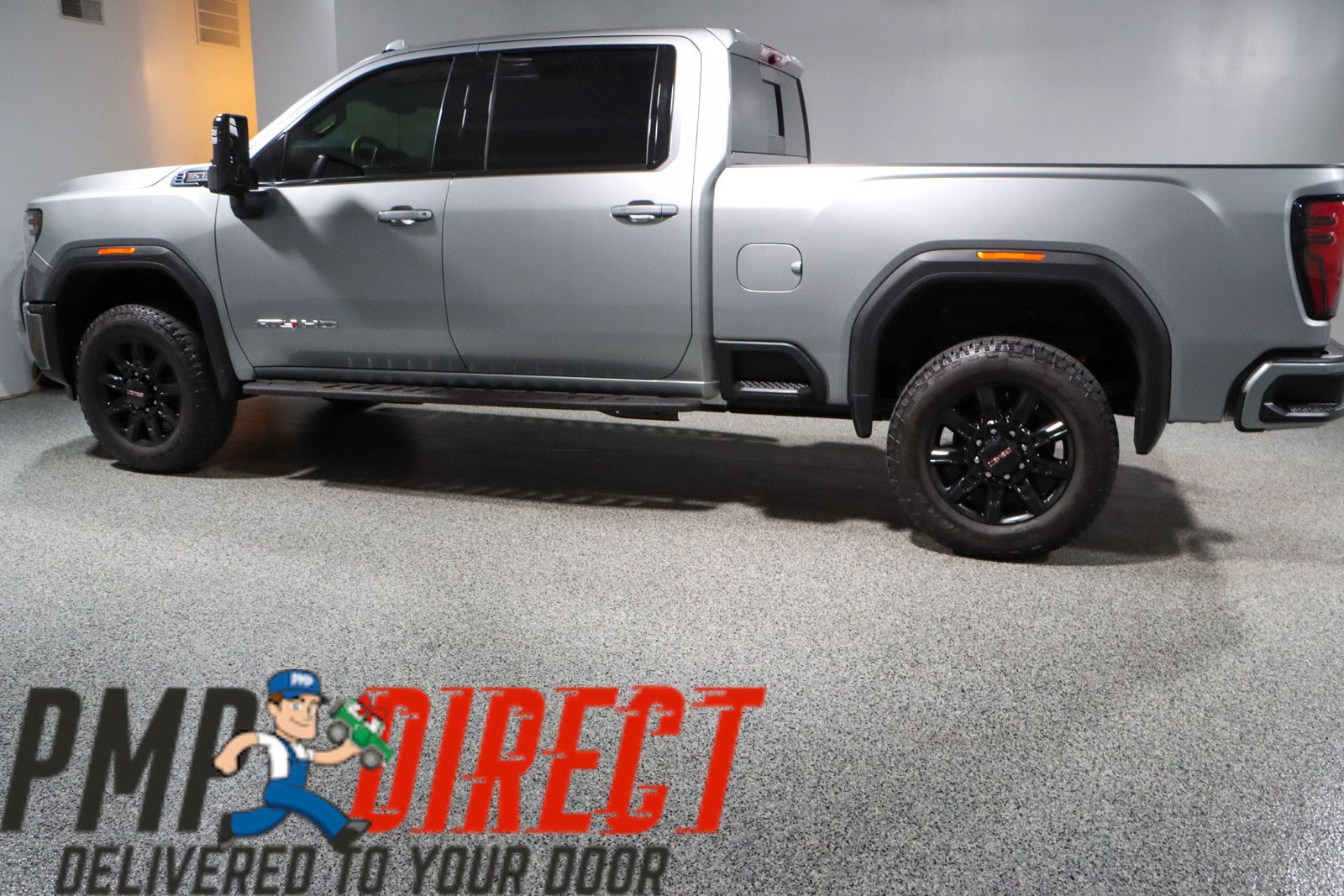 Used 2025 GMC Sierra 2500 AT4 w/ AT4 Premium Plus Package AWD/4WD image 10