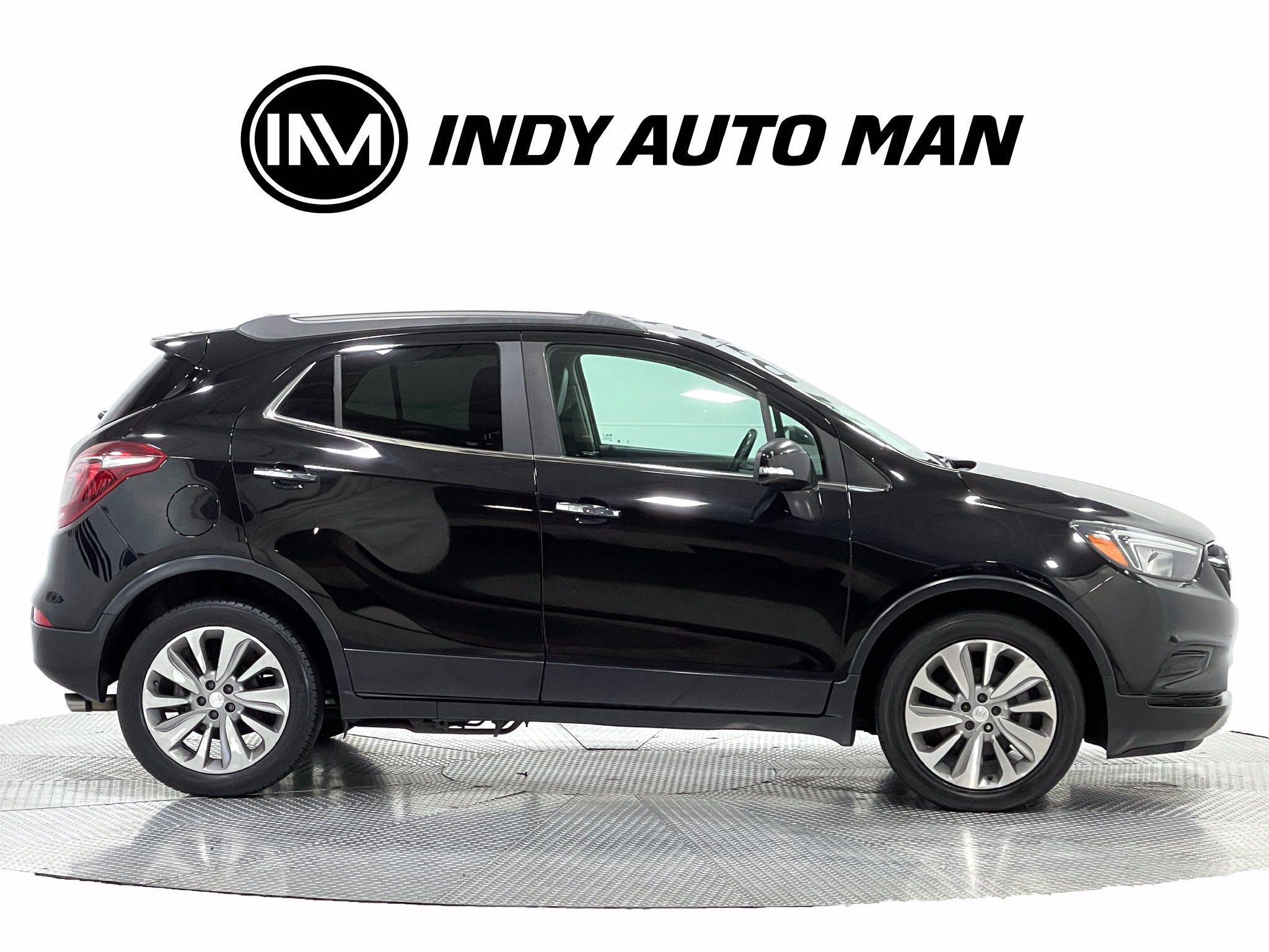 Used 2019 Buick Encore Preferred FWD image 3