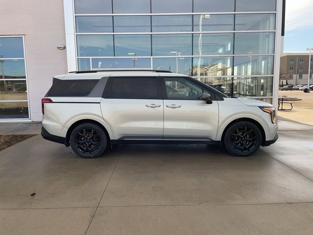 New 2026 Kia Carnival SX Prestige image 4