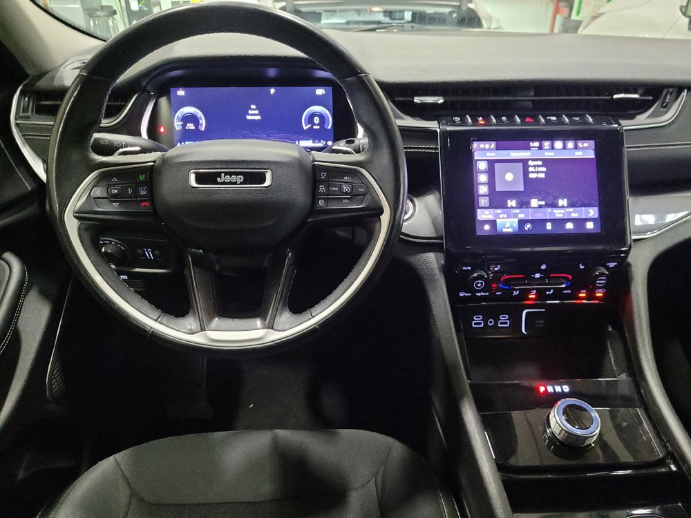 Used 2022 Jeep Grand Cherokee L Laredo w/ Luxury Tech Group I AWD/4WD image 22