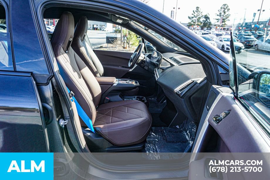 Used 2022 BMW iX xDrive50 w/ Convenience Package image 23