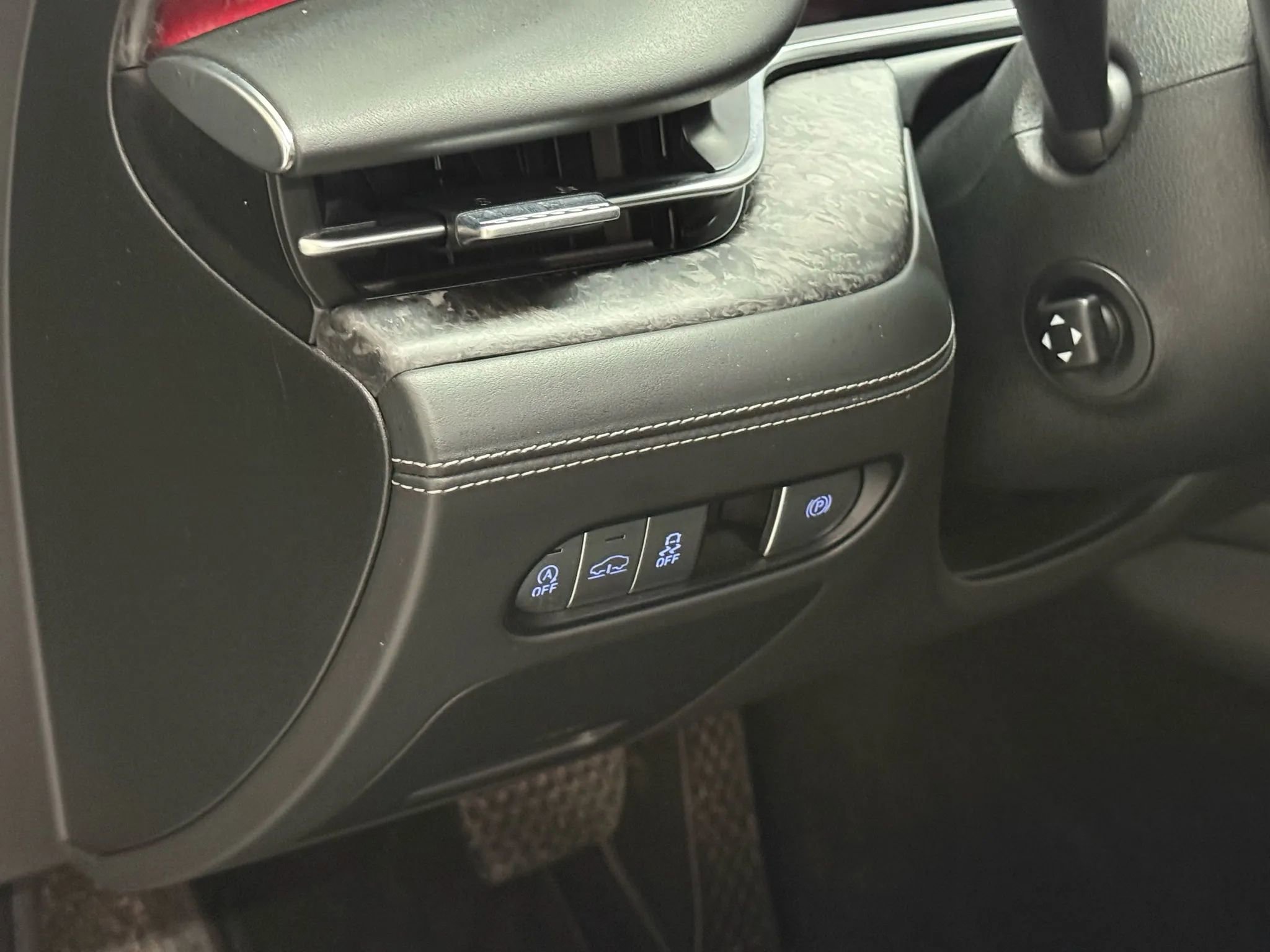 Used 2023 Genesis G90 3.5T image 34