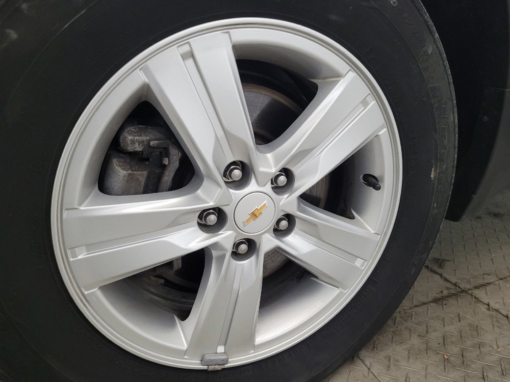 Used 2020 Chevrolet Trax LT w/ LT Convenience Package image 31