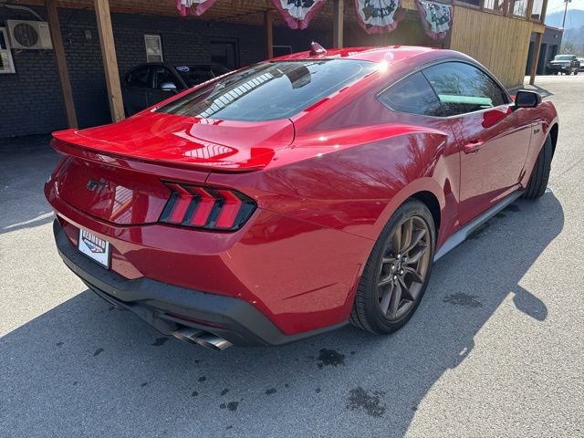 Used 2024 Ford Mustang GT Premium image 8