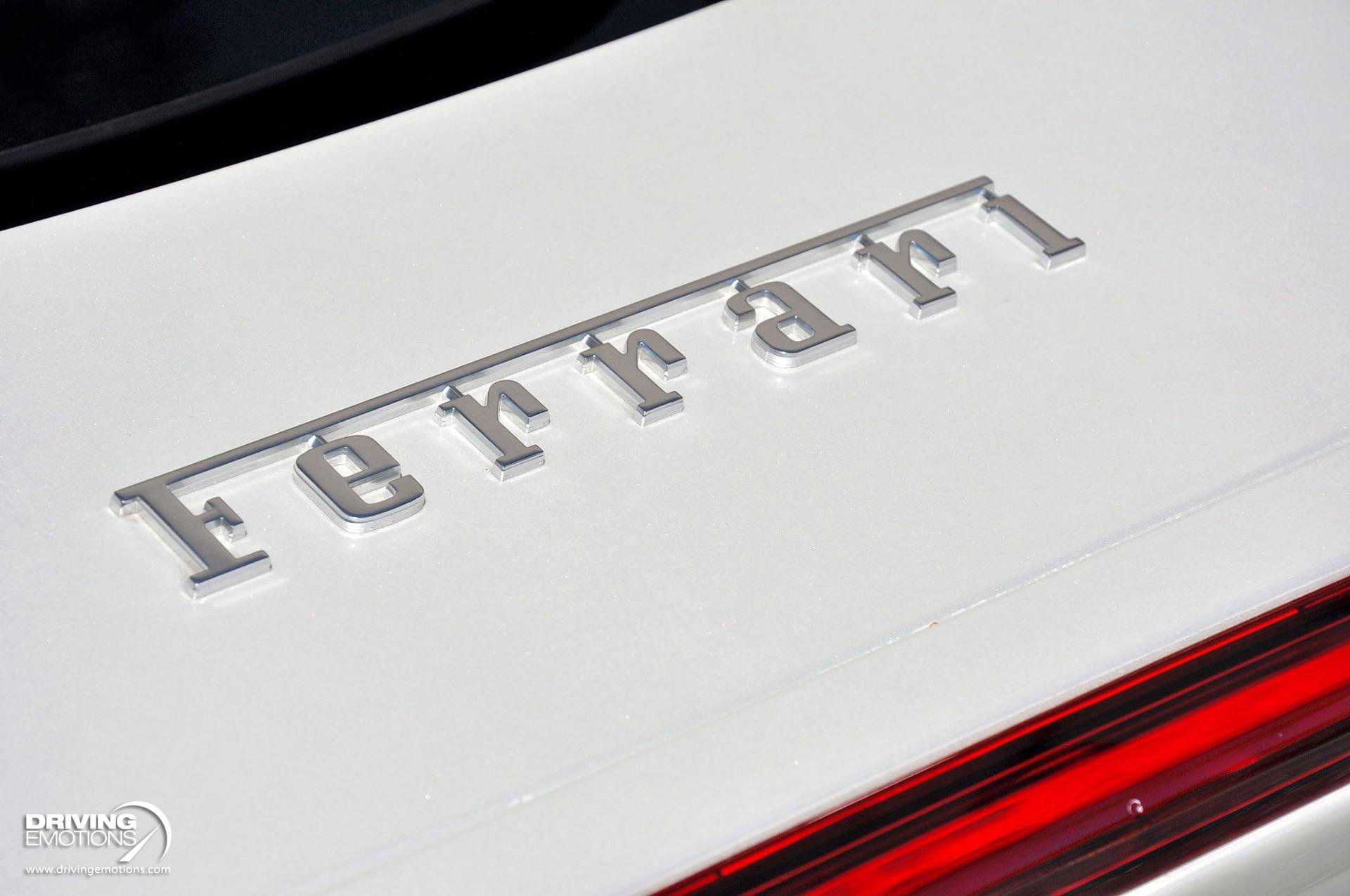 Used 2024 Ferrari SF90 Spider image 27