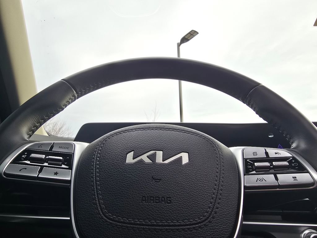 Used 2024 Kia Telluride S w/ S Sunroof Package image 27
