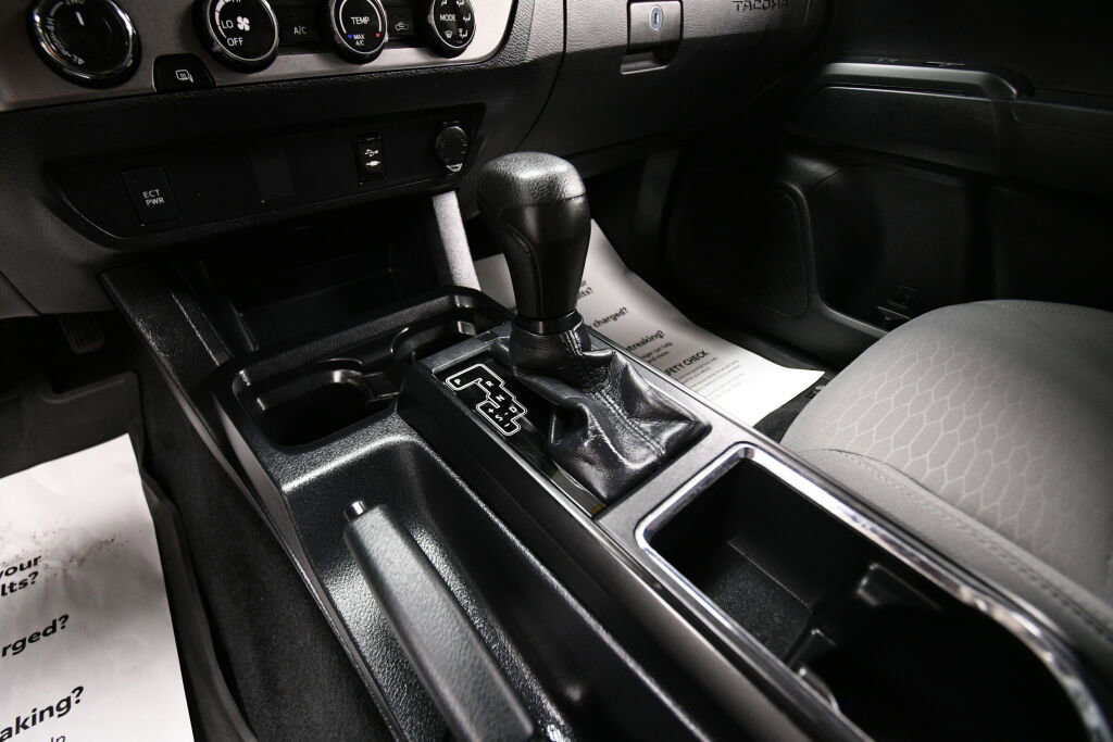 Certified 2019 Toyota Tacoma SR image 22