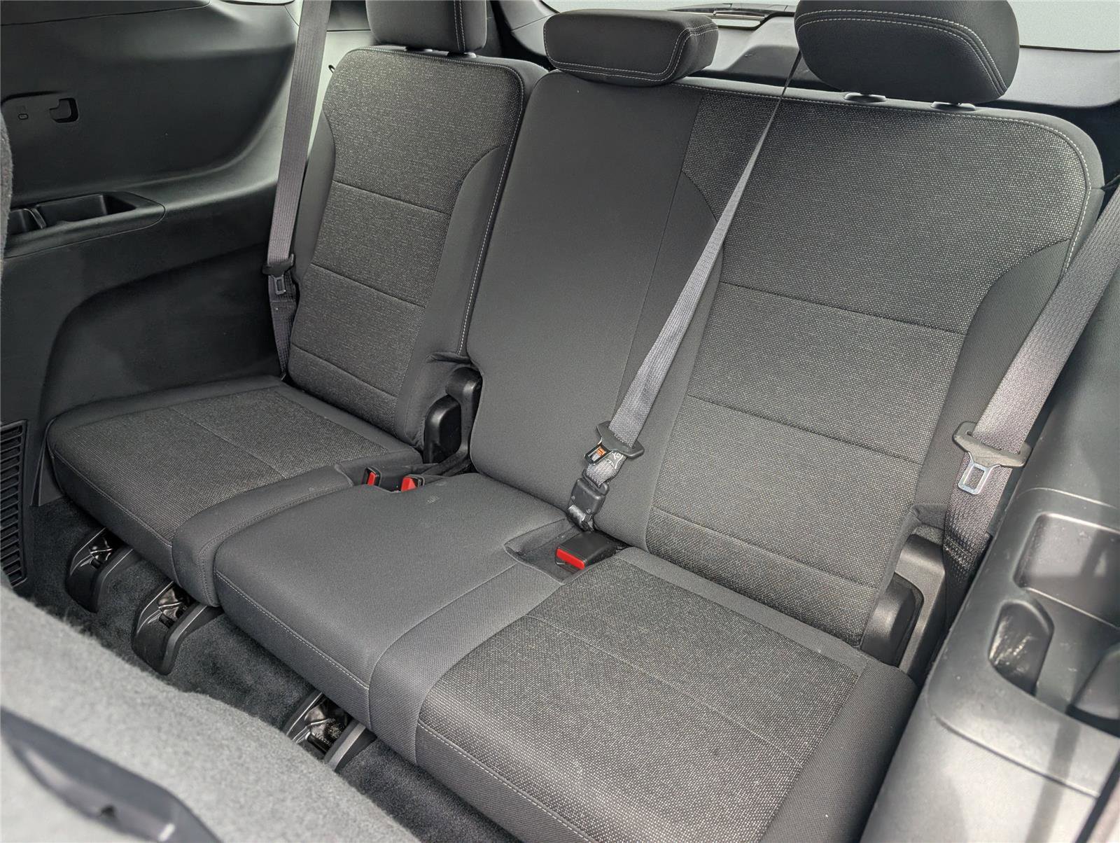 Used 2024 Chevrolet Traverse LT image 33