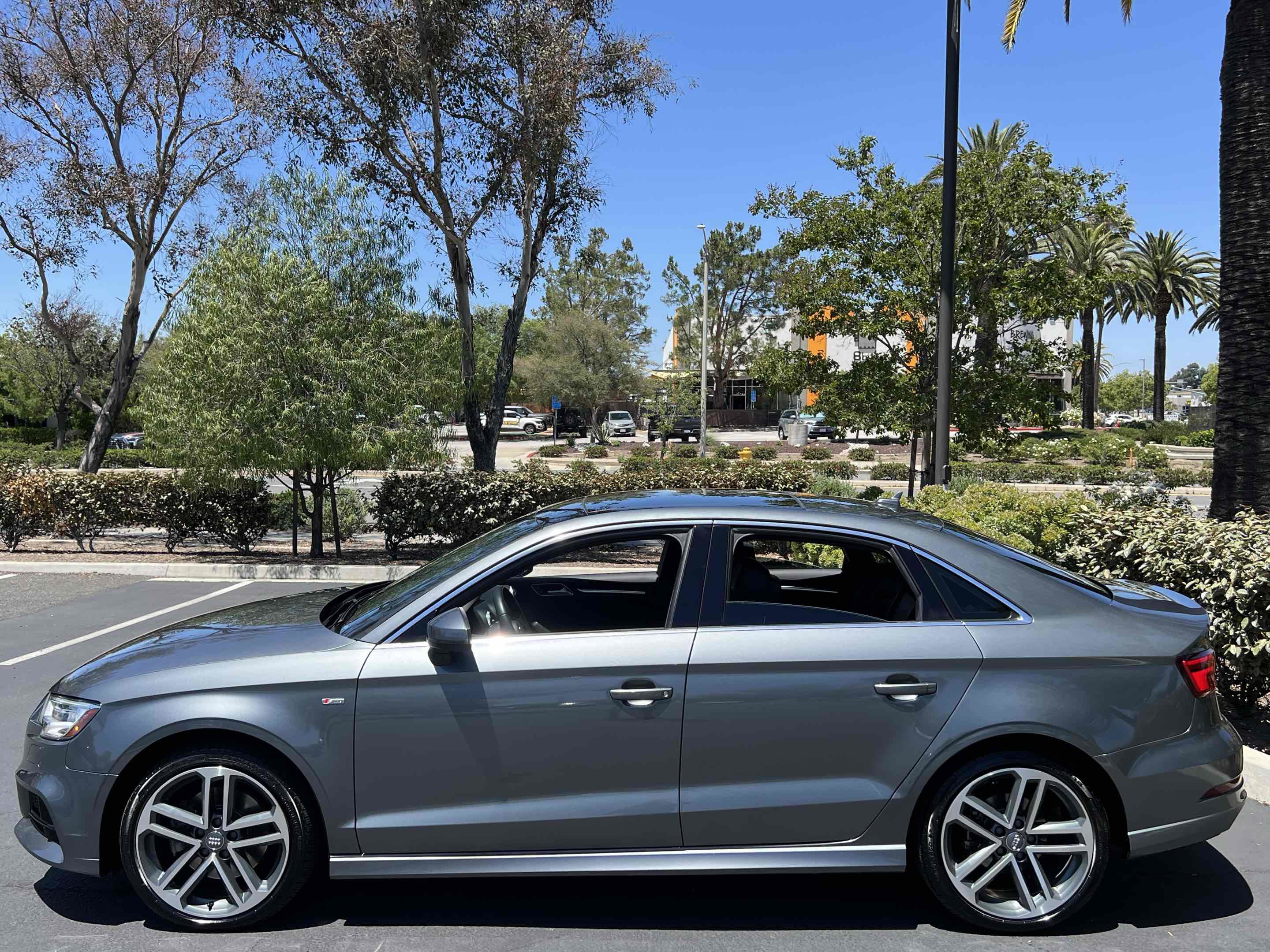 Used 2018 Audi A3 2.0T Premium Plus w/ Premium Plus Package AWD/4WD image 20