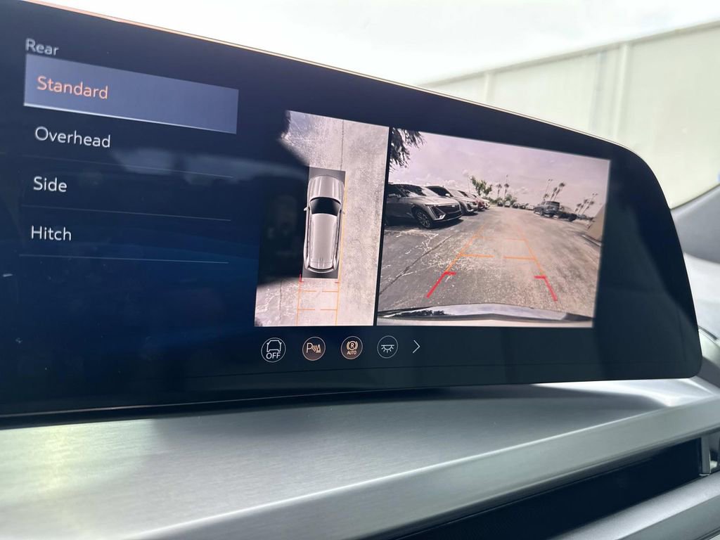 New 2026 Cadillac Vistiq Sport image 24