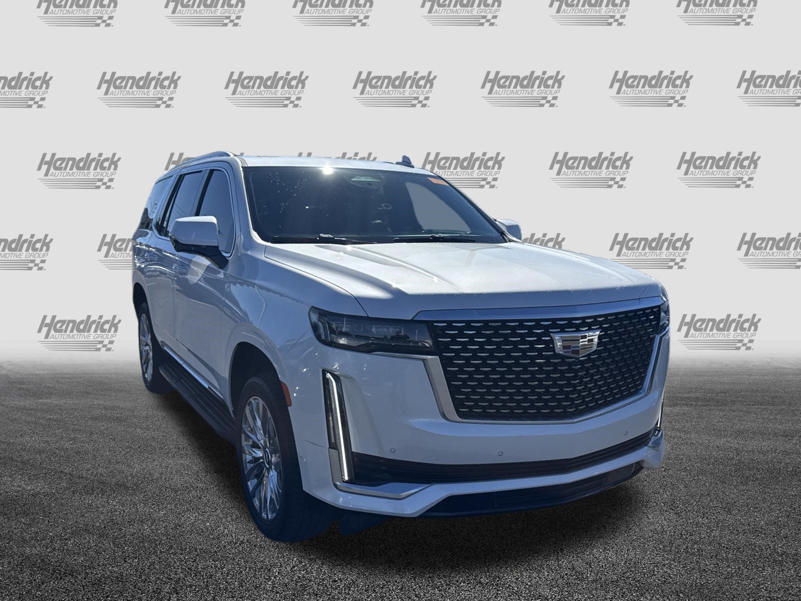 Used 2021 Cadillac Escalade Premium Luxury w/ Driver Assist Tech Package AWD/4WD image 2