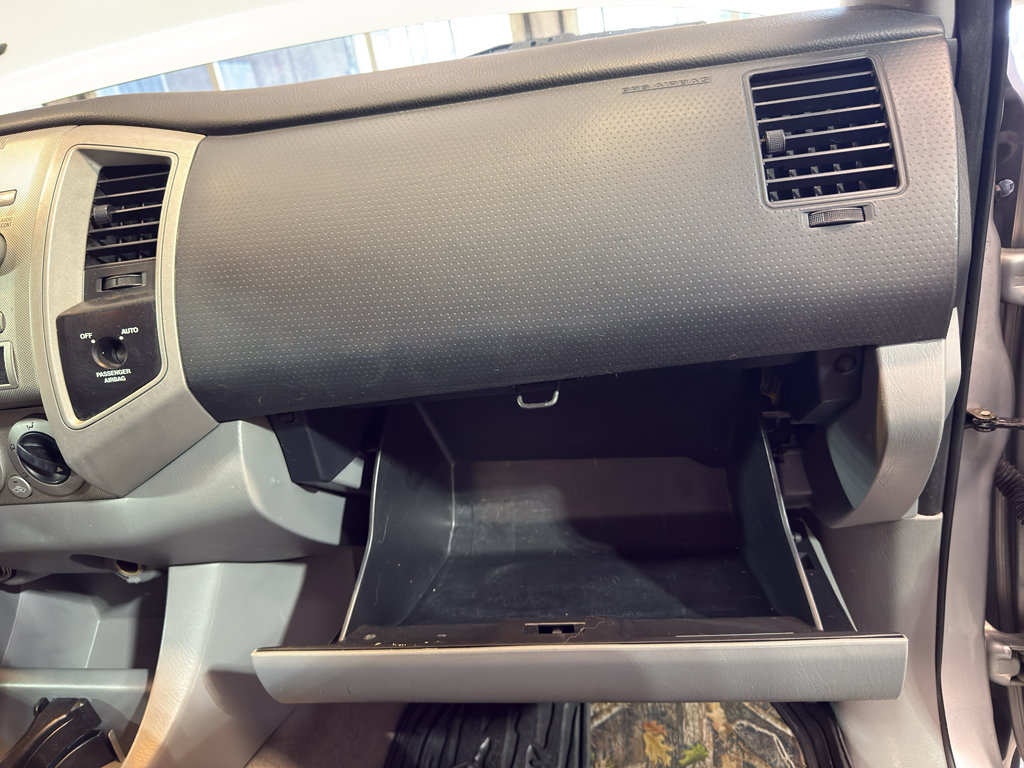 Used 2006 Toyota Tacoma PreRunner RWD image 23