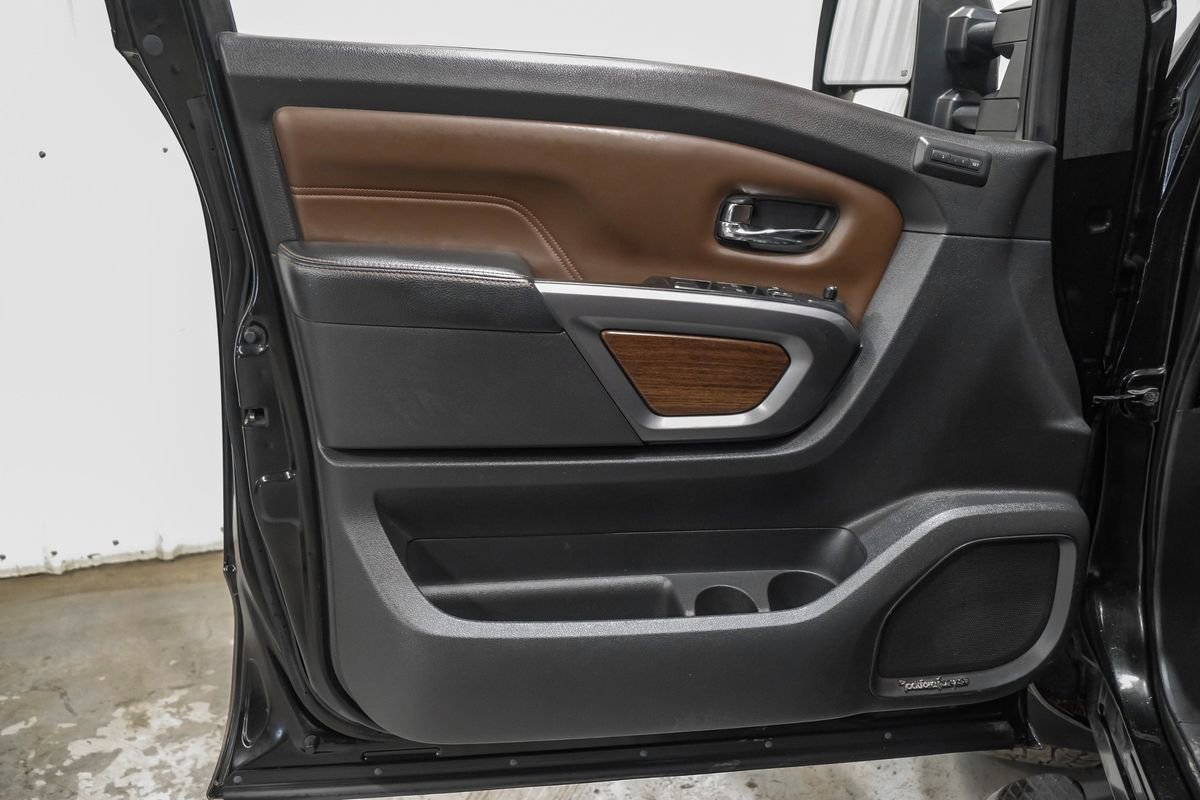 Used 2016 Nissan Titan Platinum Reserve AWD/4WD image 40