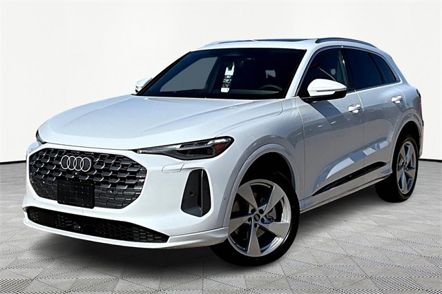 New 2025 Audi Q5 Premium Plus