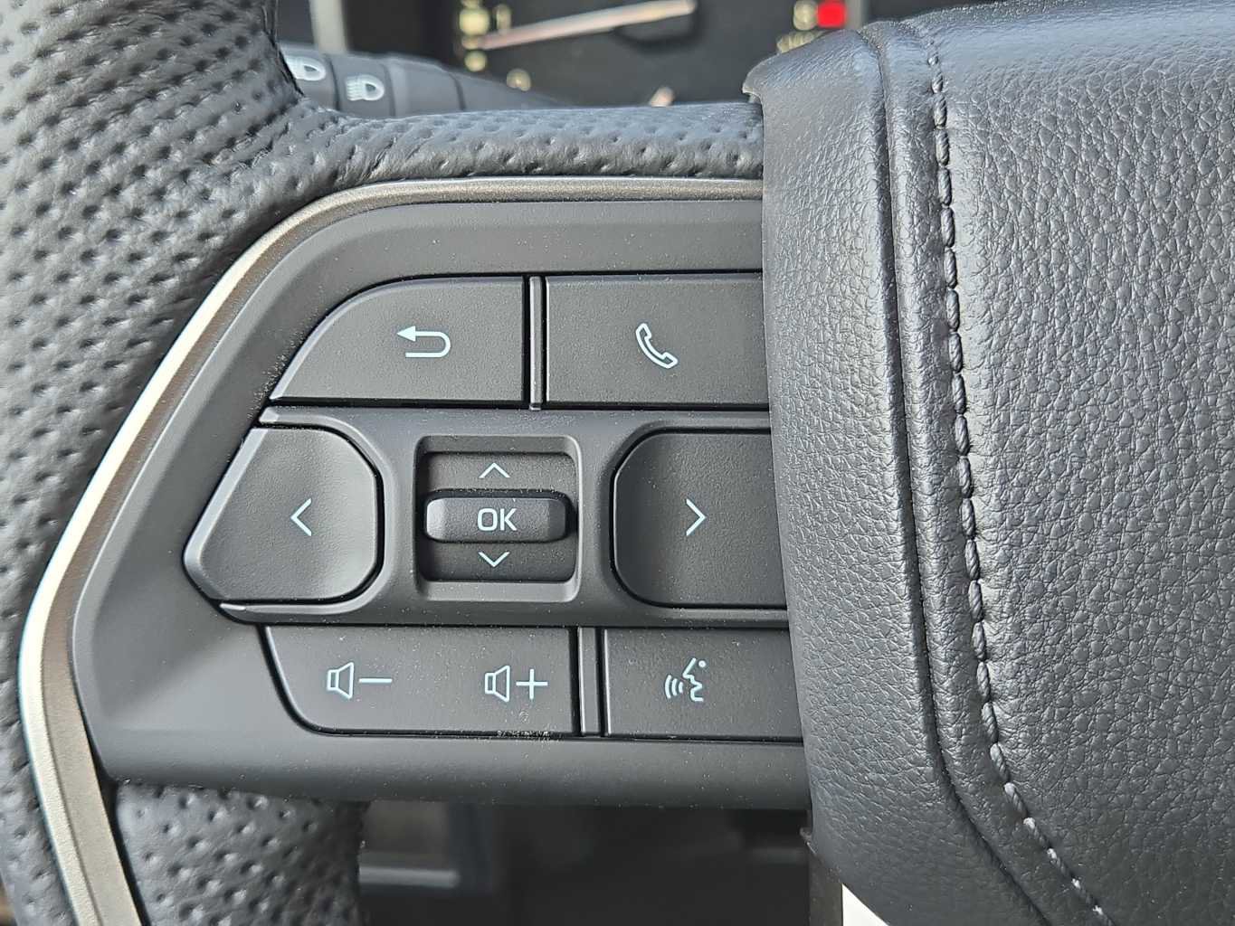 New 2026 Toyota Tundra SR5 AWD/4WD image 22