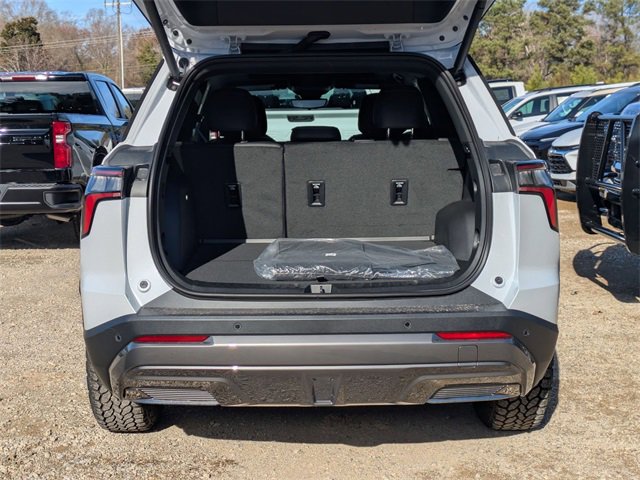 New 2026 Chevrolet Equinox ACTIV w/ Safety and Technology Package image 34