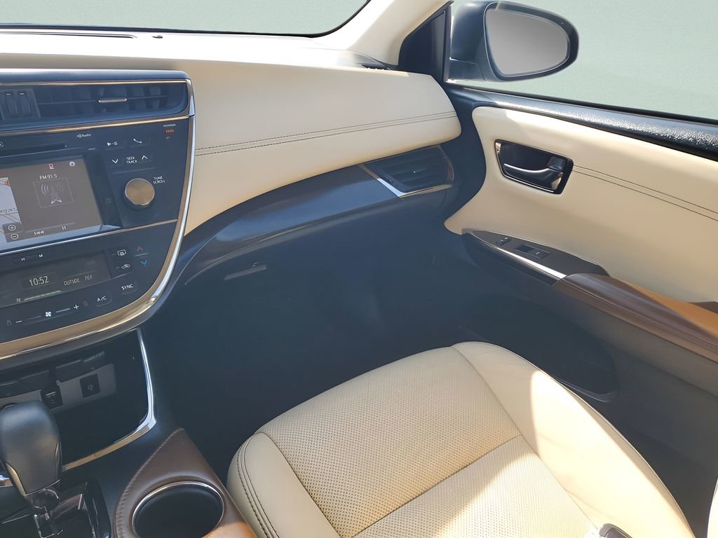 Used 2018 Toyota Avalon Limited w/ Protection Package image 11