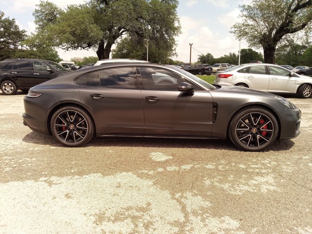Used 2022 Porsche Panamera 4S AWD/4WD image 4