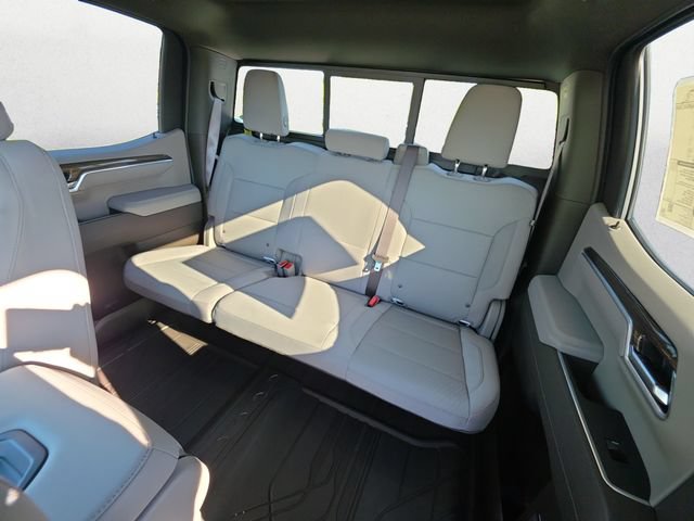 New 2026 Chevrolet Silverado 1500 LT w/ All Star Edition Plus AWD/4WD image 13