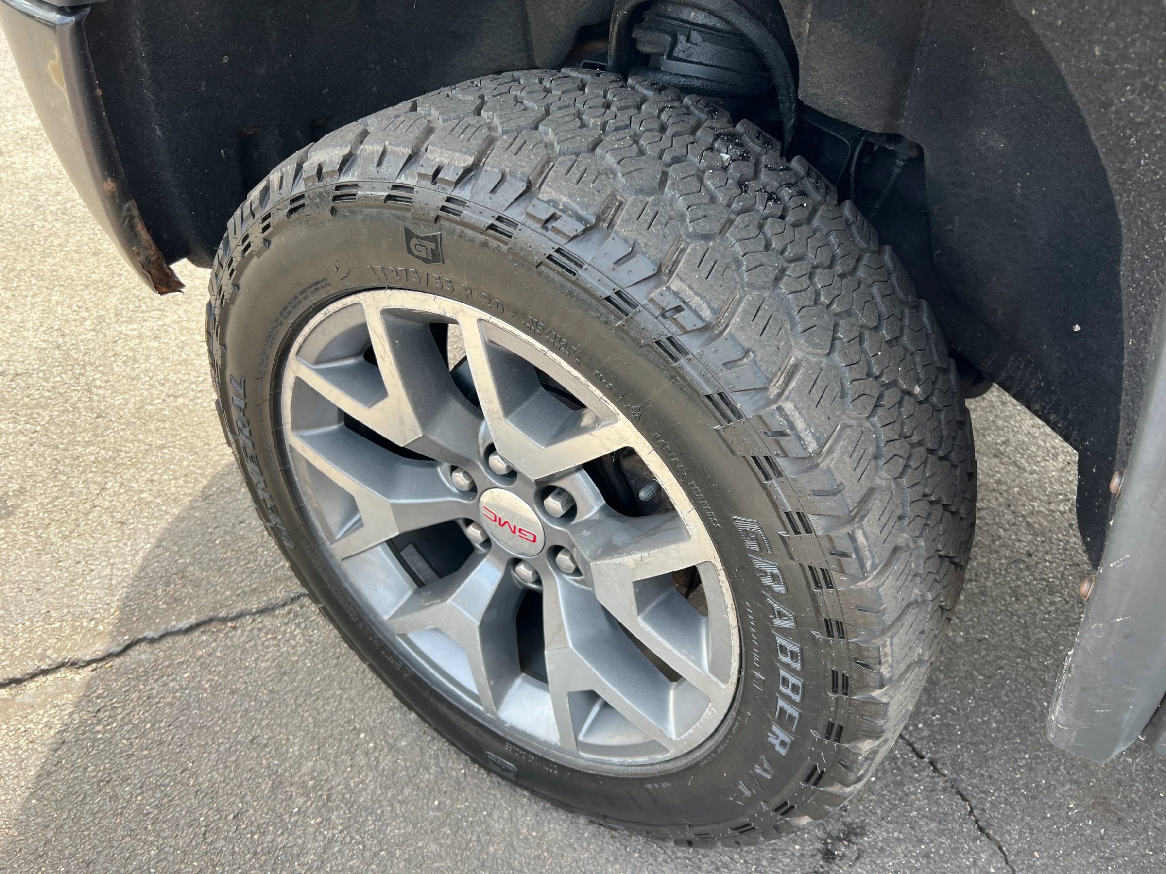 Used 2015 GMC Sierra 1500 SLE image 25