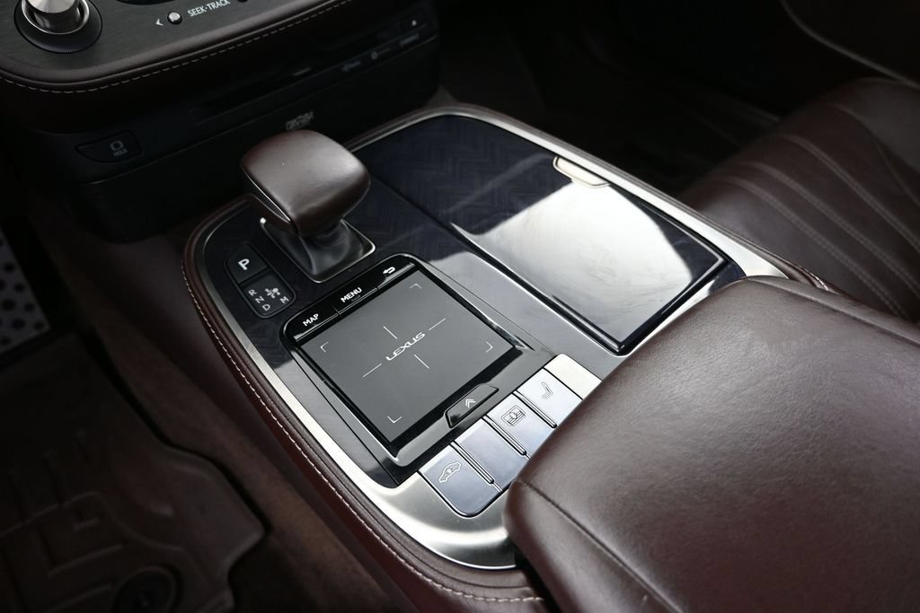 Used 2018 Lexus LS 500 w/ Interior Upgrade Package RWD image 8