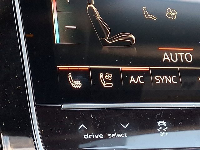 New 2026 Audi RS Q8 performance image 18