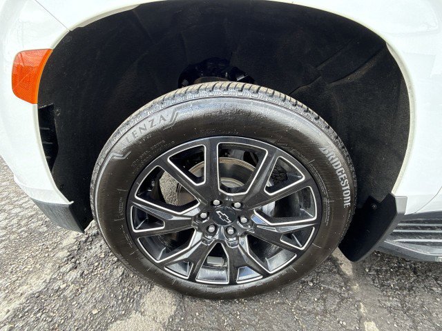 Used 2023 Chevrolet Tahoe LT w/ LT Signature Package image 19