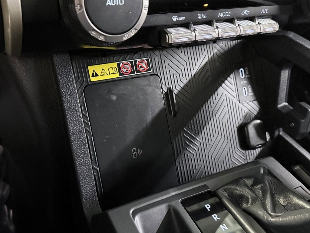 Used 2024 Toyota Tacoma TRD Sport image 34