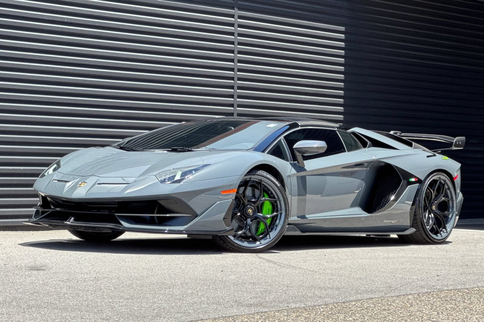 Used 2020 Lamborghini Aventador SVJ