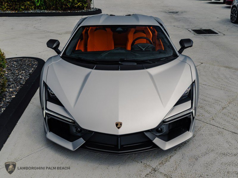 Used 2026 Lamborghini Revuelto AWD/4WD image 4